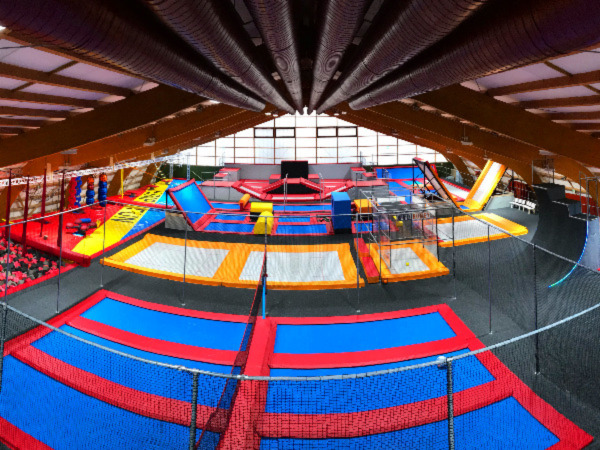 Wohlen - Trampolinhalle Jump Factory