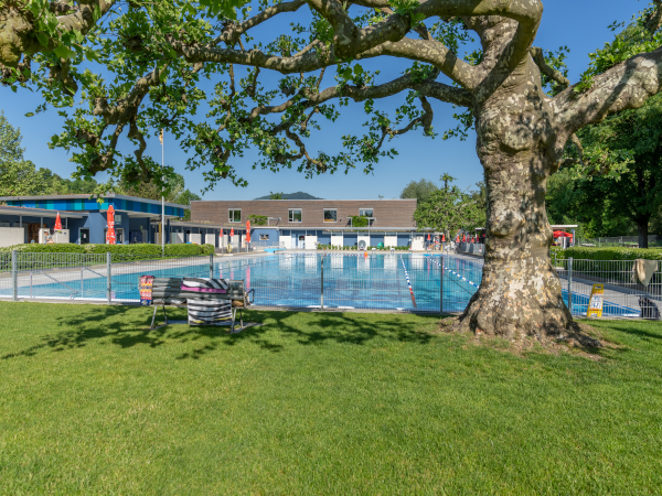 Möriken - Schwimmbad Möriken-Wildegg